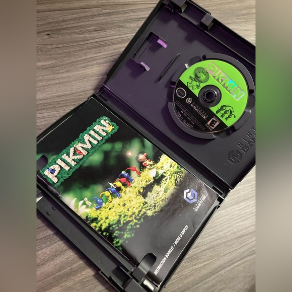 Pikmin GameCube game - Picture 4 of 5